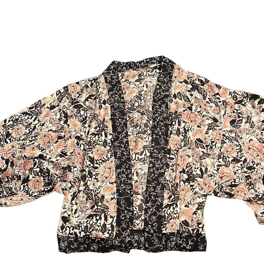 Kimchi Blue kimono size xs/s